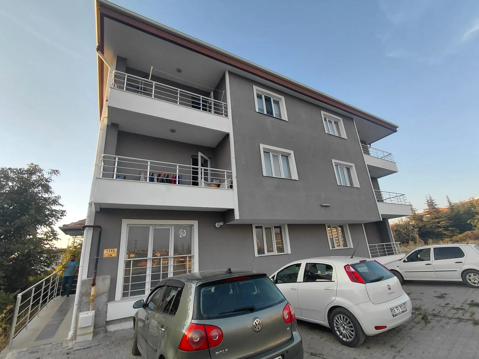 Esenboğa, Ankara'da apartman elektrik tesisatı işleri